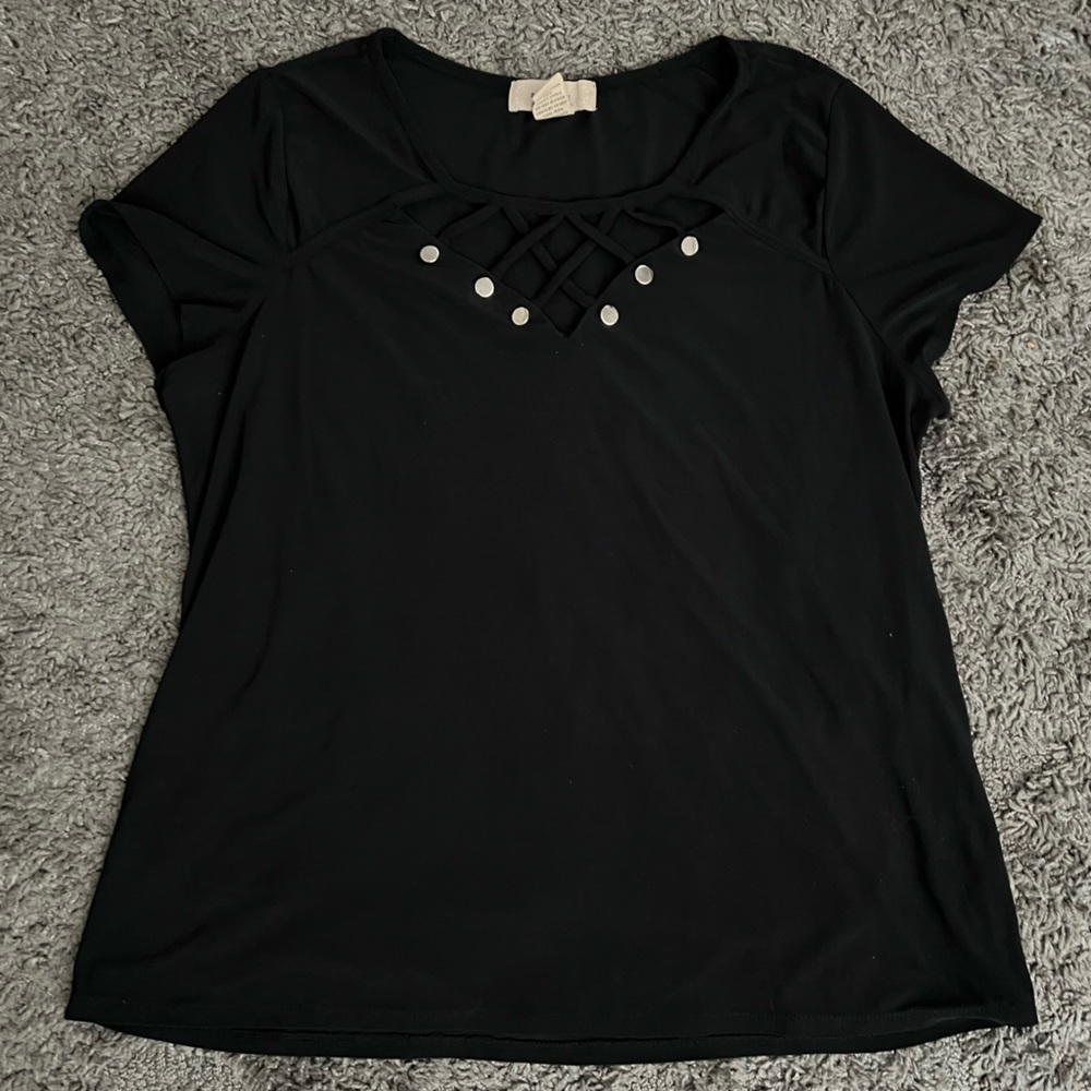 Black Strappy Cutout Metallic Buttons Short Sleeve Top Size XL